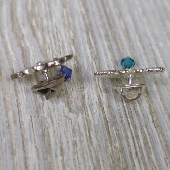 Women’s 3 Piece Silver Tone Bracelet Set With 2 Embellished Butterfly Pins Brooc - Picture 5 of 6